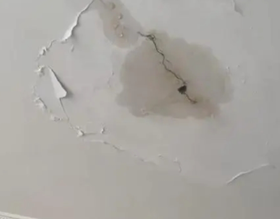 南部阳台漏水维修公司分享下屋面防水工程质量问题原因分析